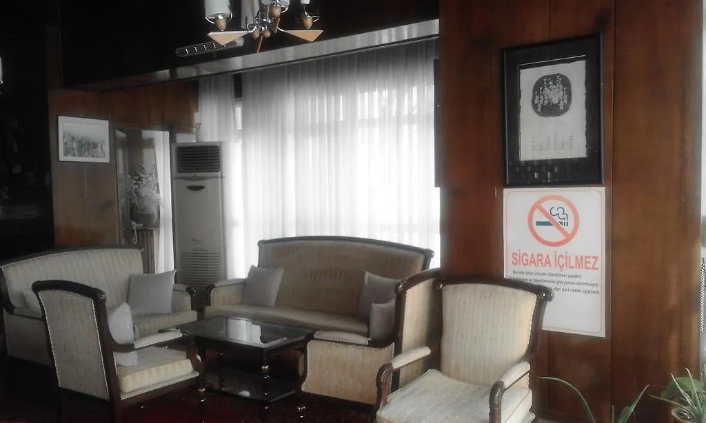 **  Koyunlu Hotel Ankara Turecko